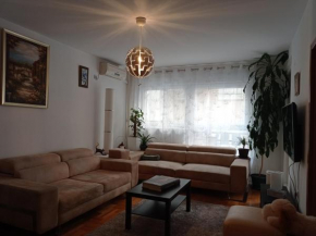 GO 2 Apartment